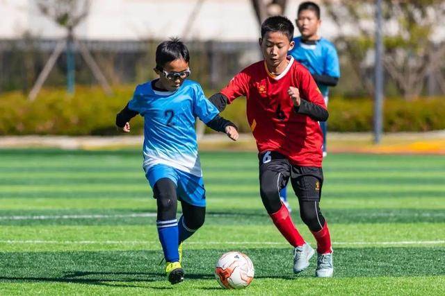 彭旭玮再创佳绩 晋级女子200米仰泳冠军